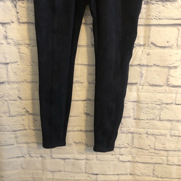 NWT Spanx Faux Suede Leggings In Black Size Small - Picture 5 of 9